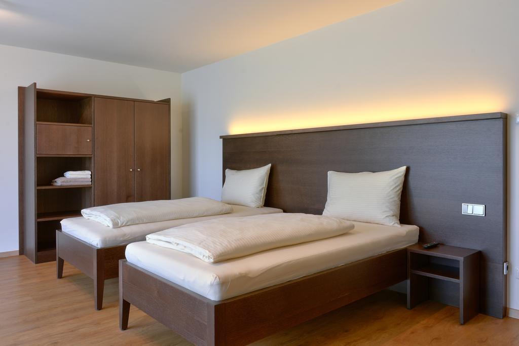 Gaestehaus Am Lindenhain Erding Luaran gambar